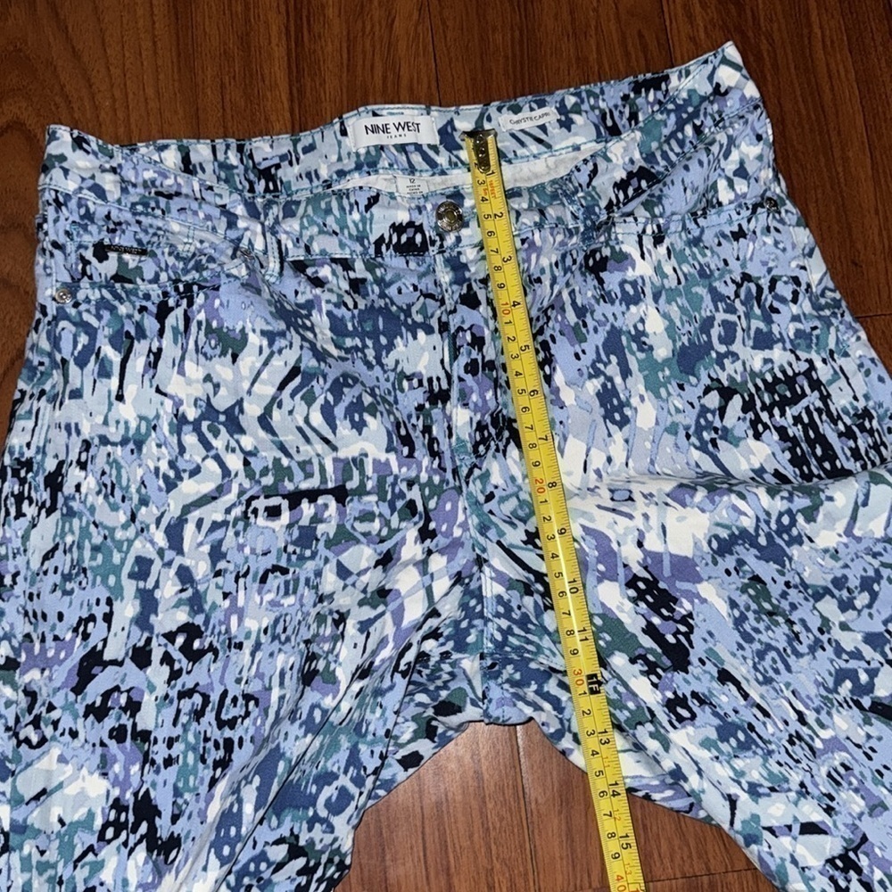NINE WEST Women's Chrystie Denim Capri Denim Blue Print 12 pants trousers crop - Picture 4 of 9